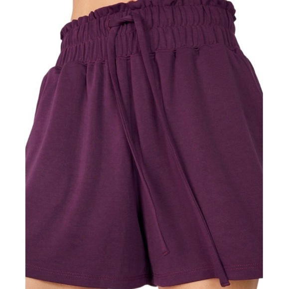 Fabletics Abby Shorts Women's Dark Eggplant High Rise Elastic Waist Pockets - Picture 3 of 12